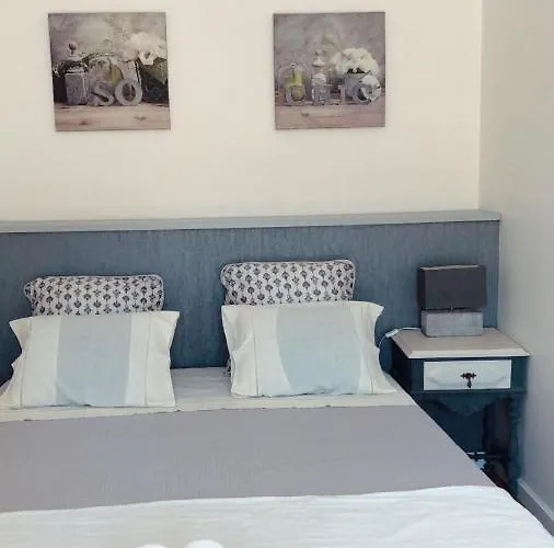 Quinta Da Ribeira Feriehus *